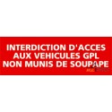 https://materiel-agricole.4mepro.com/5190-medium_default/panneau-interdiction-d-acces-aux-vehicules-gpl-non-munis-de-soupape.jpg